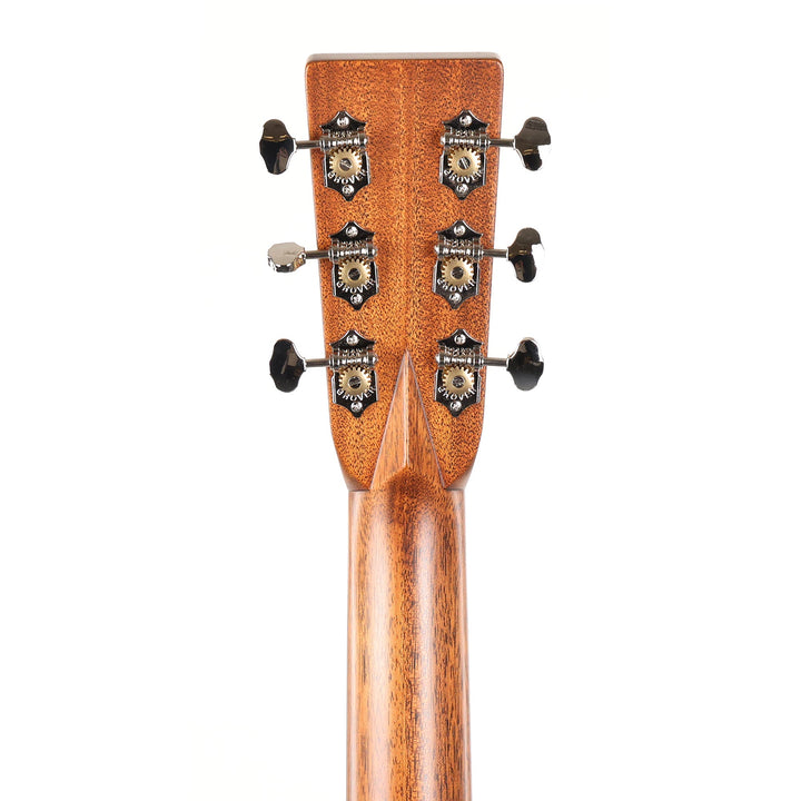 Martin Standard Series 000-28 Acoustic Ambertone