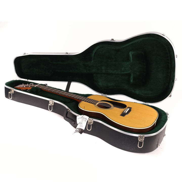 Martin 00-28 Acoustic Guitar Natural