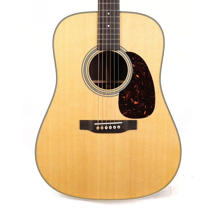 Martin Standard Series D-28 Acoustic Guitar Natural