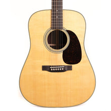 Martin Standard Series D-28 Acoustic Guitar Natural