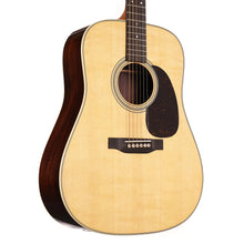Martin Standard Series D-28 Acoustic Guitar Natural