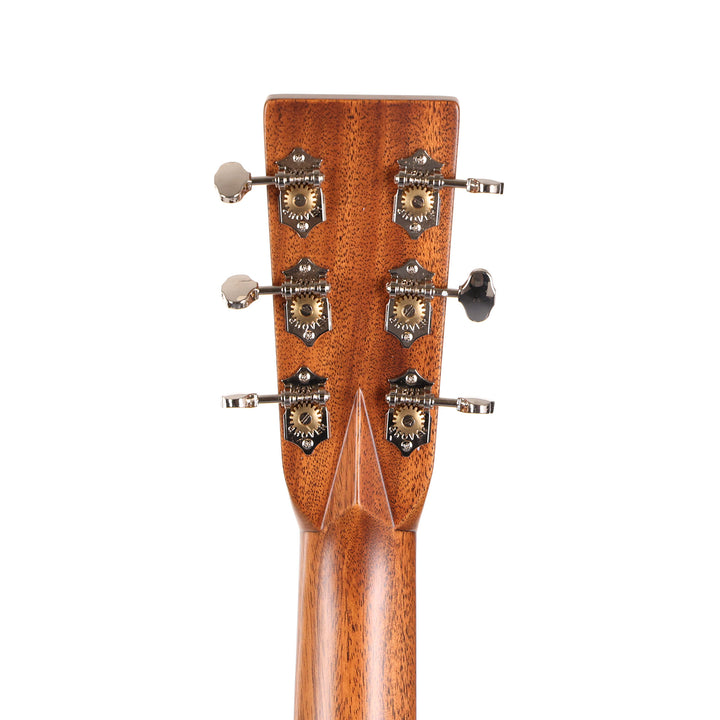 Martin Standard Series D-28 Acoustic Guitar Ambertone