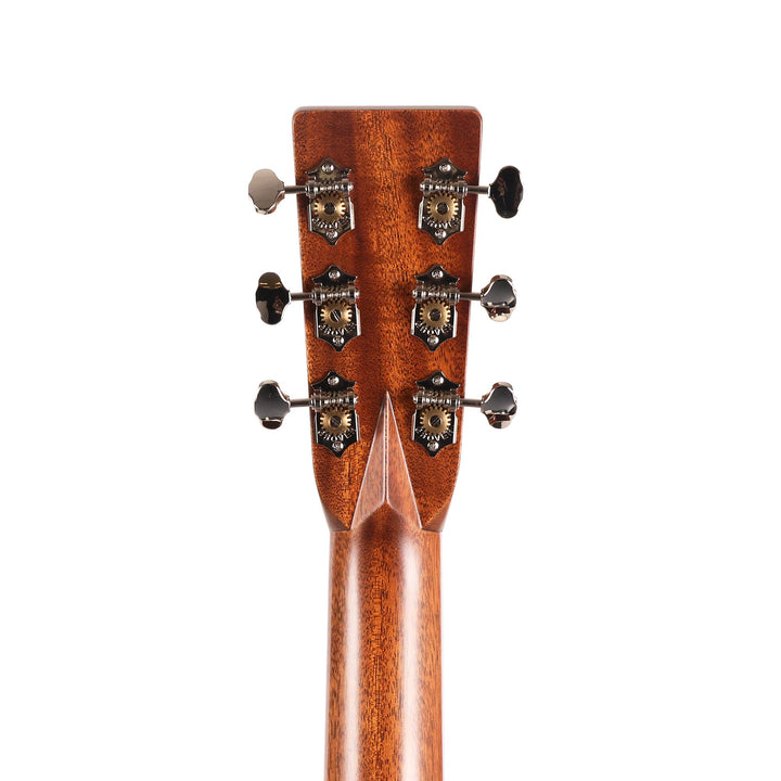 Martin Standard Series D-28 Acoustic Guitar Ambertone