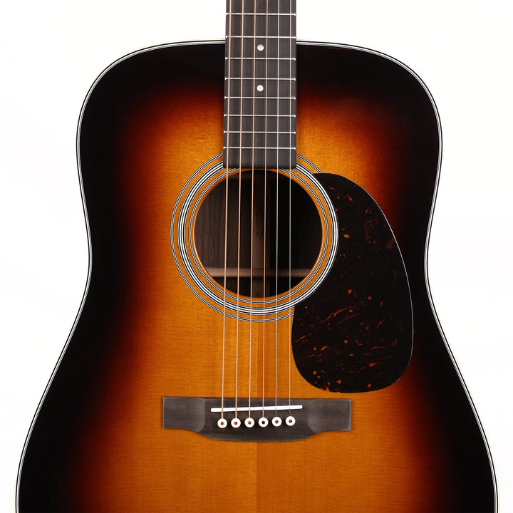 Martin Standard Series D-28 Acoustic Guitar Sunburst