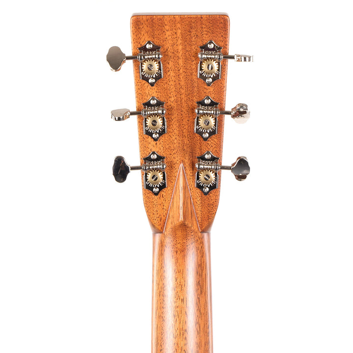 Martin Standard Series D-28 Acoustic Guitar Sunburst