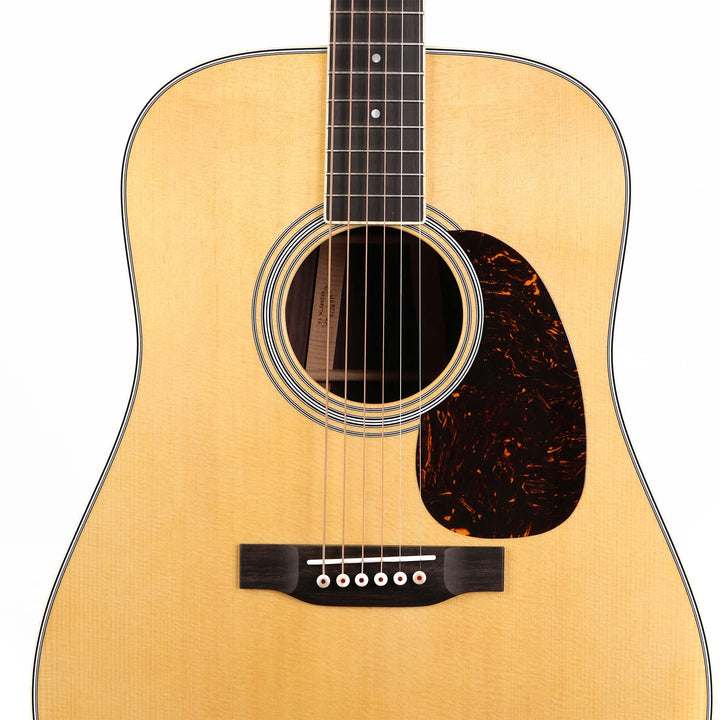 Martin Standard Series D-35 Acoustic Guitar Natural