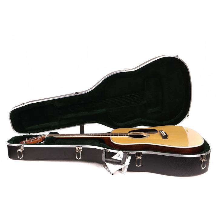 Martin Standard Series D-35 Acoustic Guitar Natural