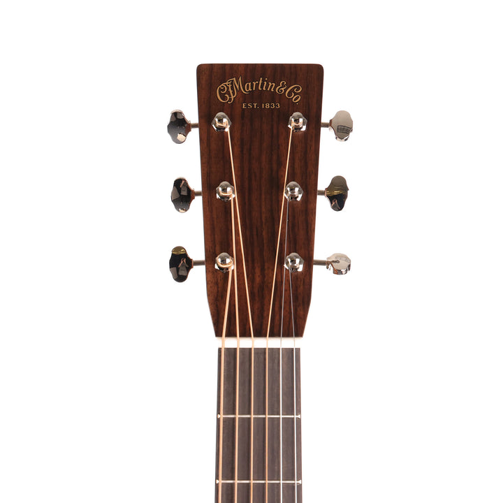 Martin Standard Series HD-28 Acoustic Guitar Natural