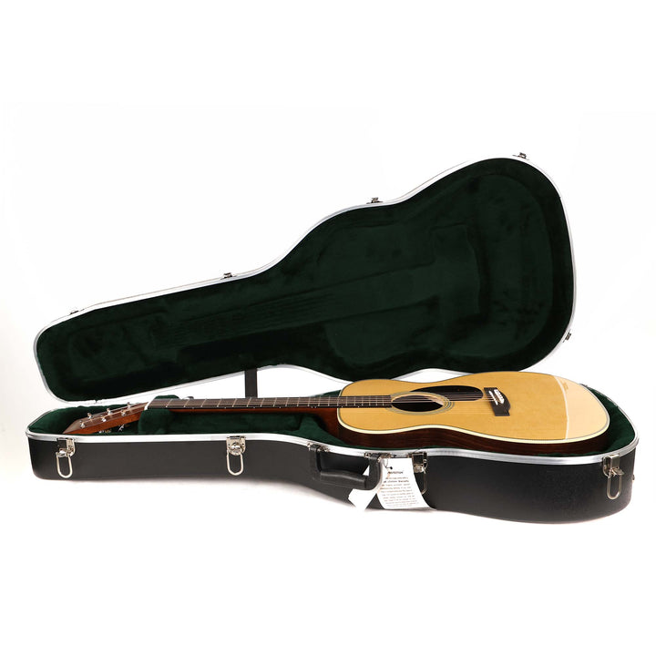 Martin Standard Series OM-28 Acoustic Guitar Natural