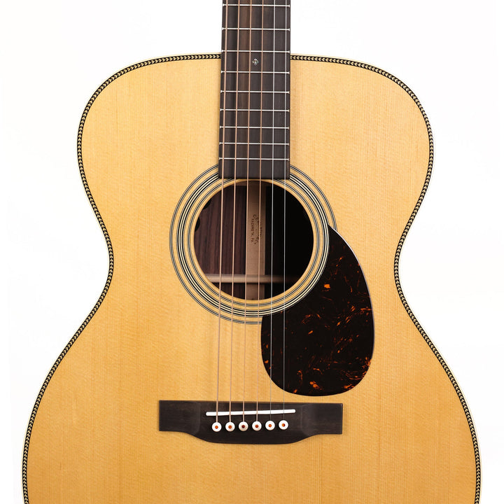 Martin Standard Series OM-28E Acoustic-Electric Natural