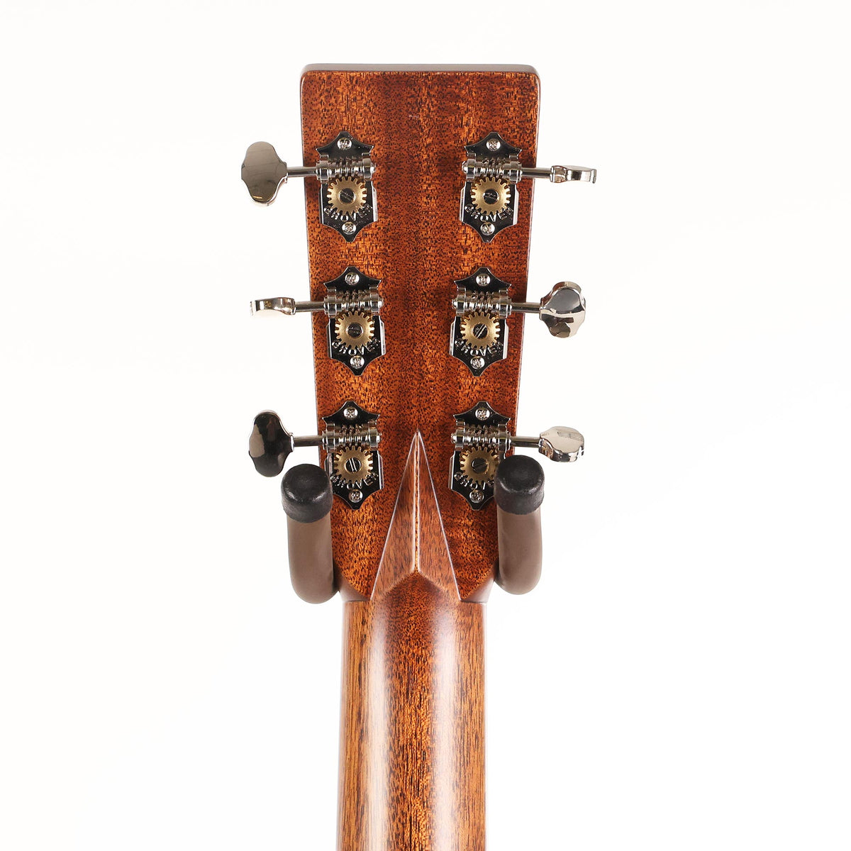 Martin Standard Series OM-28E Acoustic-Electric Natural — 9