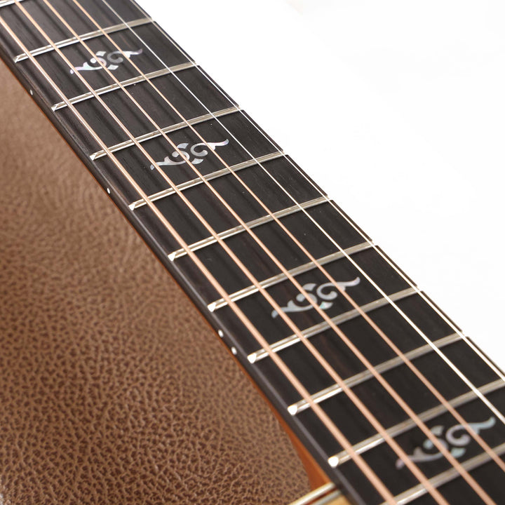 Taylor Gold Label Collection 814e Super Auditorium Acoustic-Electric Natural