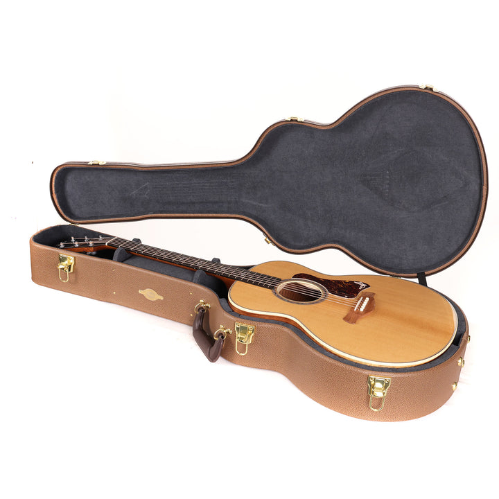 Taylor Gold Label Collection 814e Super Auditorium Acoustic-Electric Natural