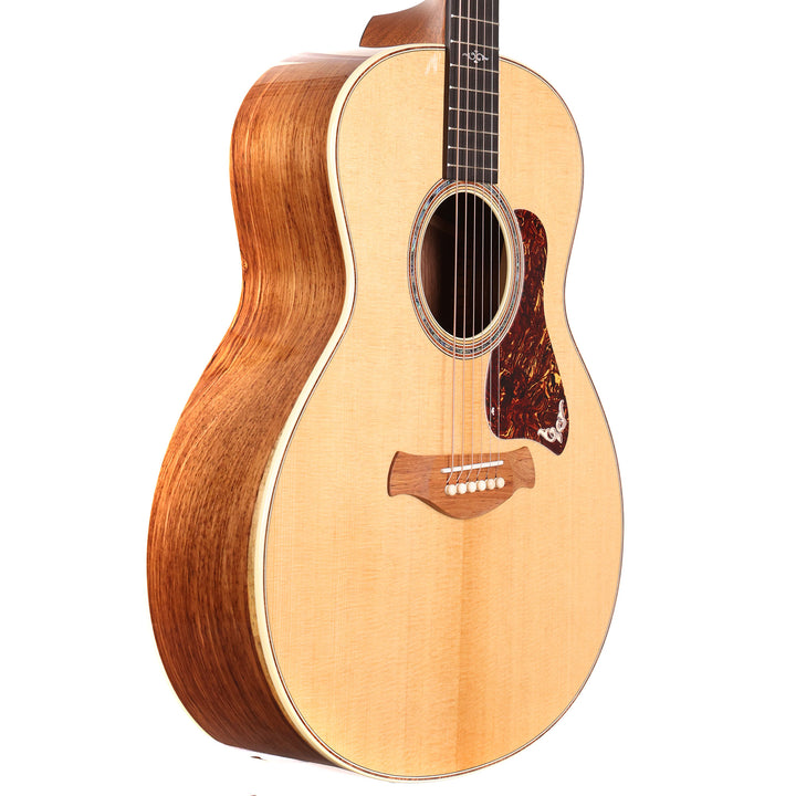 Taylor Gold Label Collection 814e Super Auditorium Acoustic-Electric Natural