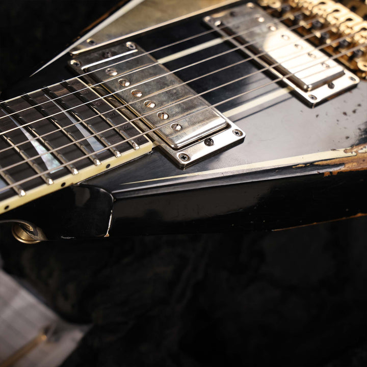 Jackson Custom Shop RR Rhoads Nitro Relic Black with Vintage White Pinstripes