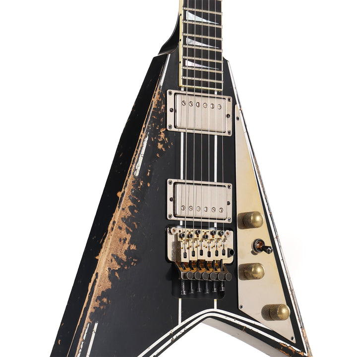 Jackson Custom Shop RR Rhoads Nitro Relic Black with Vintage White Pinstripes