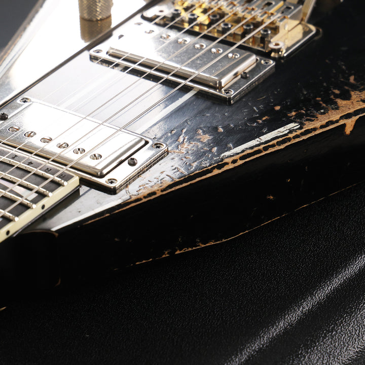 Jackson Custom Shop RR Rhoads Nitro Relic Black with Vintage White Pinstripes