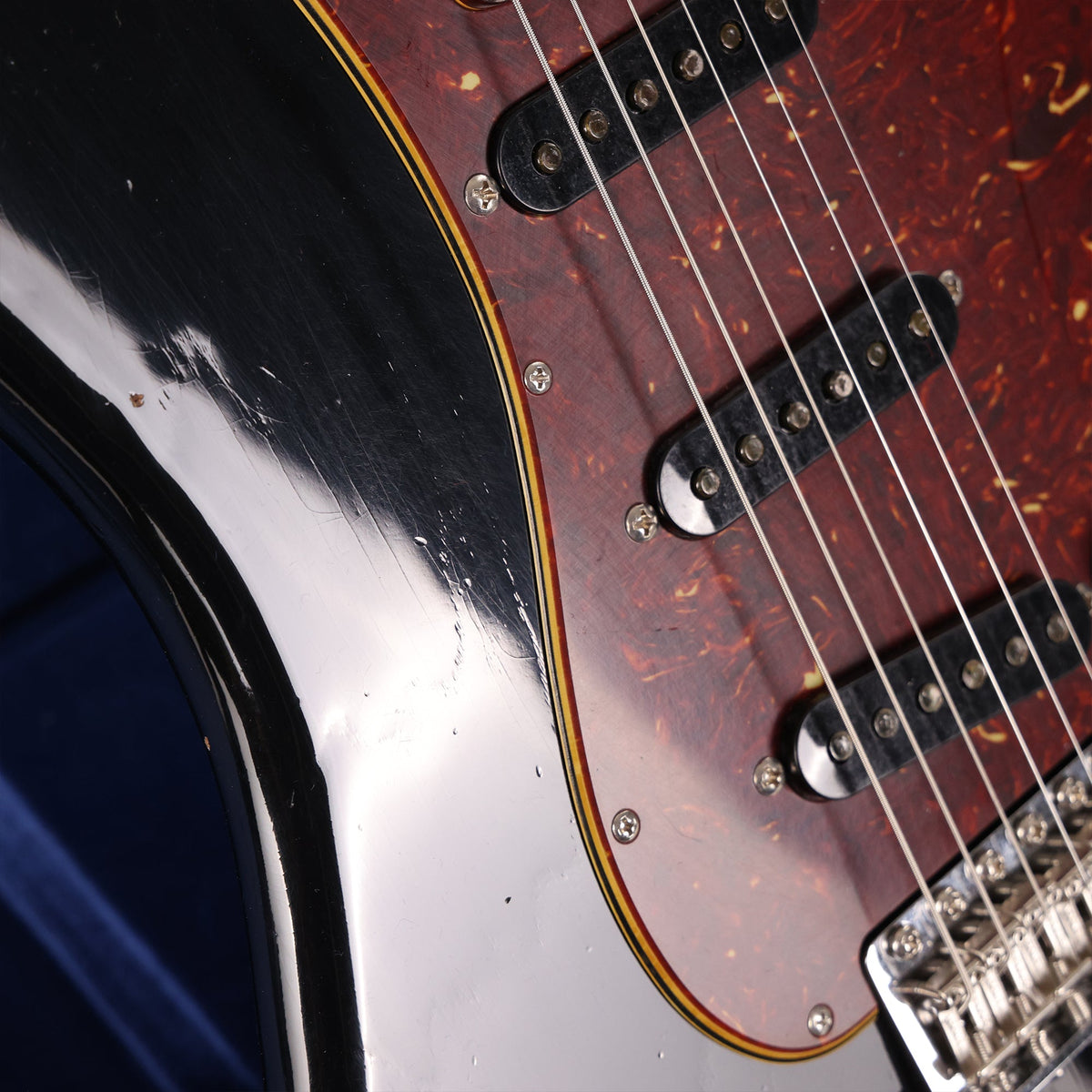 Fender Custom Shop Limited Edition Roasted Stratocaster Journeyman Relic Black — 7