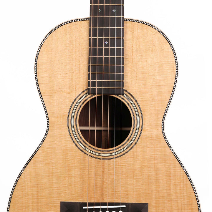 Martin 012-28 Modern Deluxe Acoustic Natural