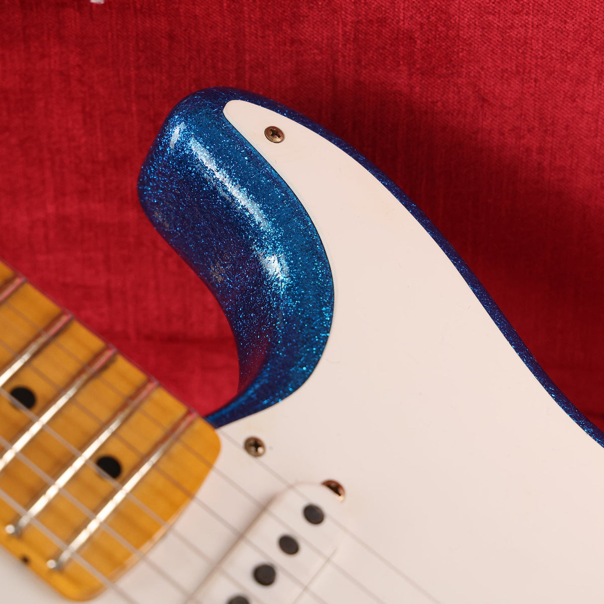 Fender Custom Shop Limited Edition Compound Radius 1955 Stratocaster Journeyman Relic Blue Sparkle 2025 — 9