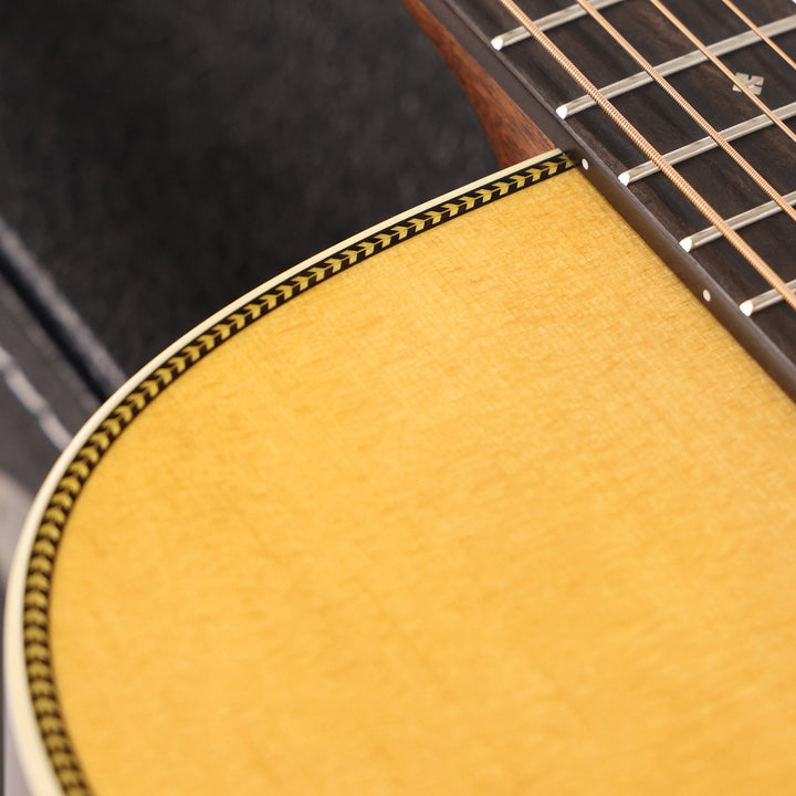 Martin Billy Strings D-28 Signature Guitar Natural