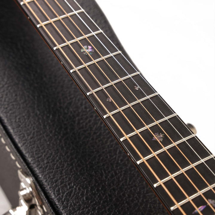 Martin 000-EC 30th Anniversary Eric Clapton Acoustic Guitar Natural