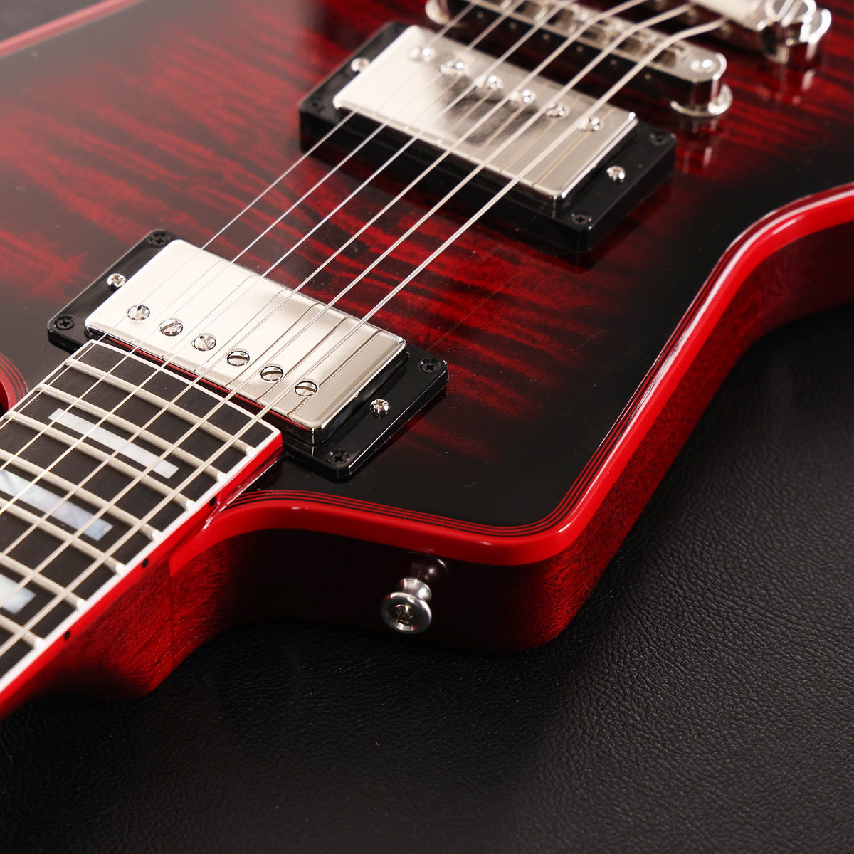 Gibson Custom Shop Explorer Custom Red Widow — 7