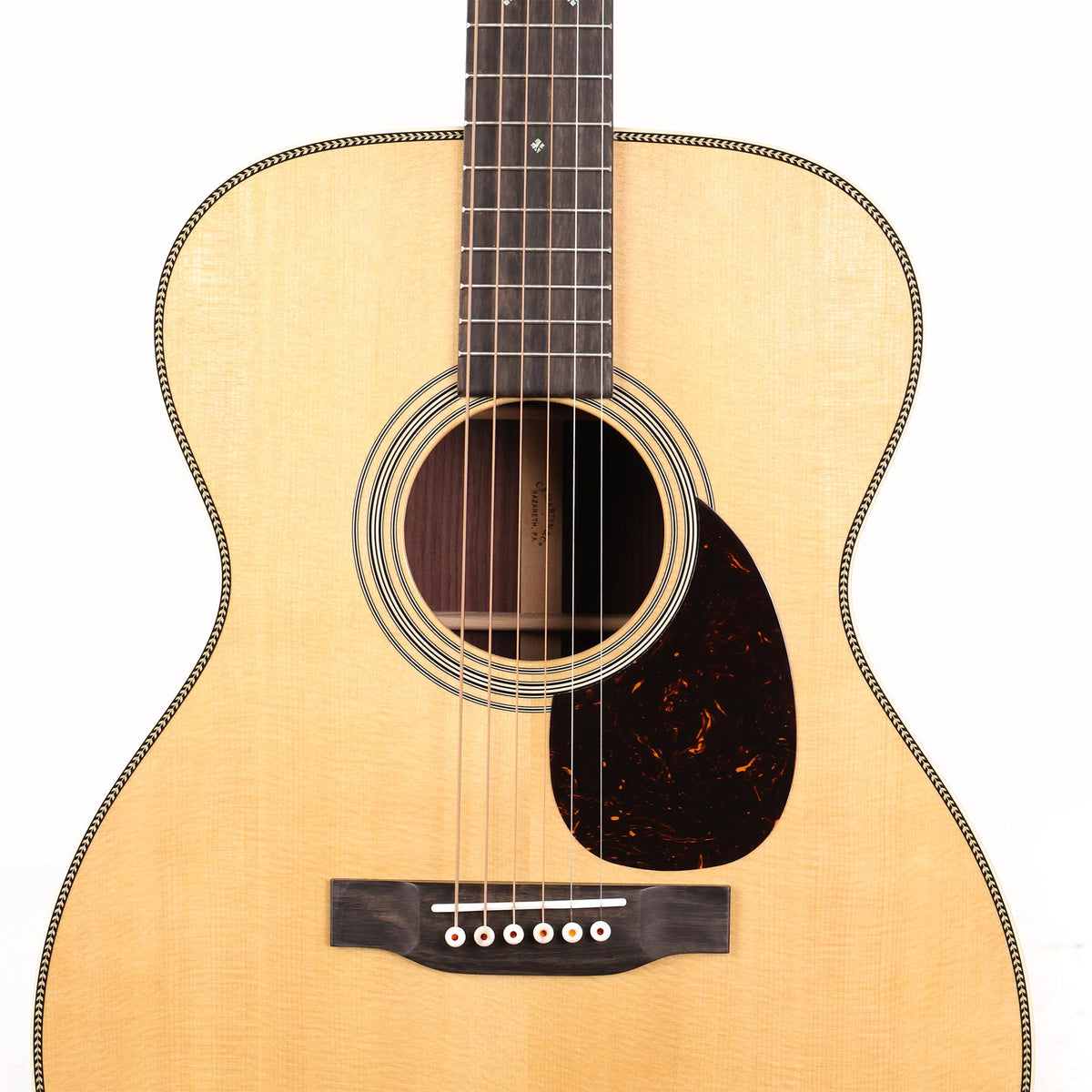 Martin Standard Series OM-28 Acoustic Guitar Natural — 4