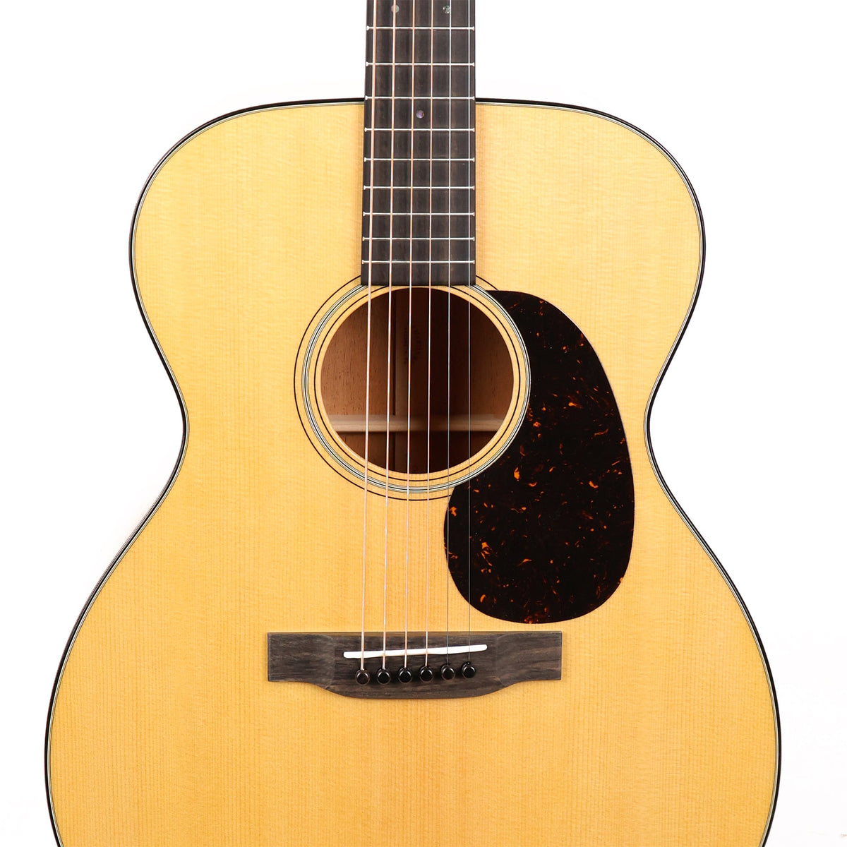 Martin Standard Series 000-18 Acoustic Natural — 4