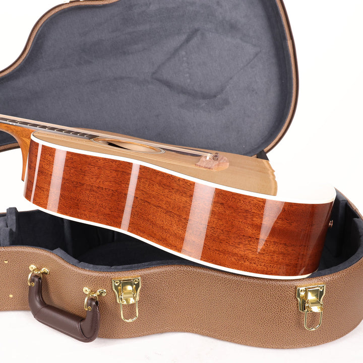 Taylor Gold Label Collection 517e Grand Pacific Acoustic-Electric Natural