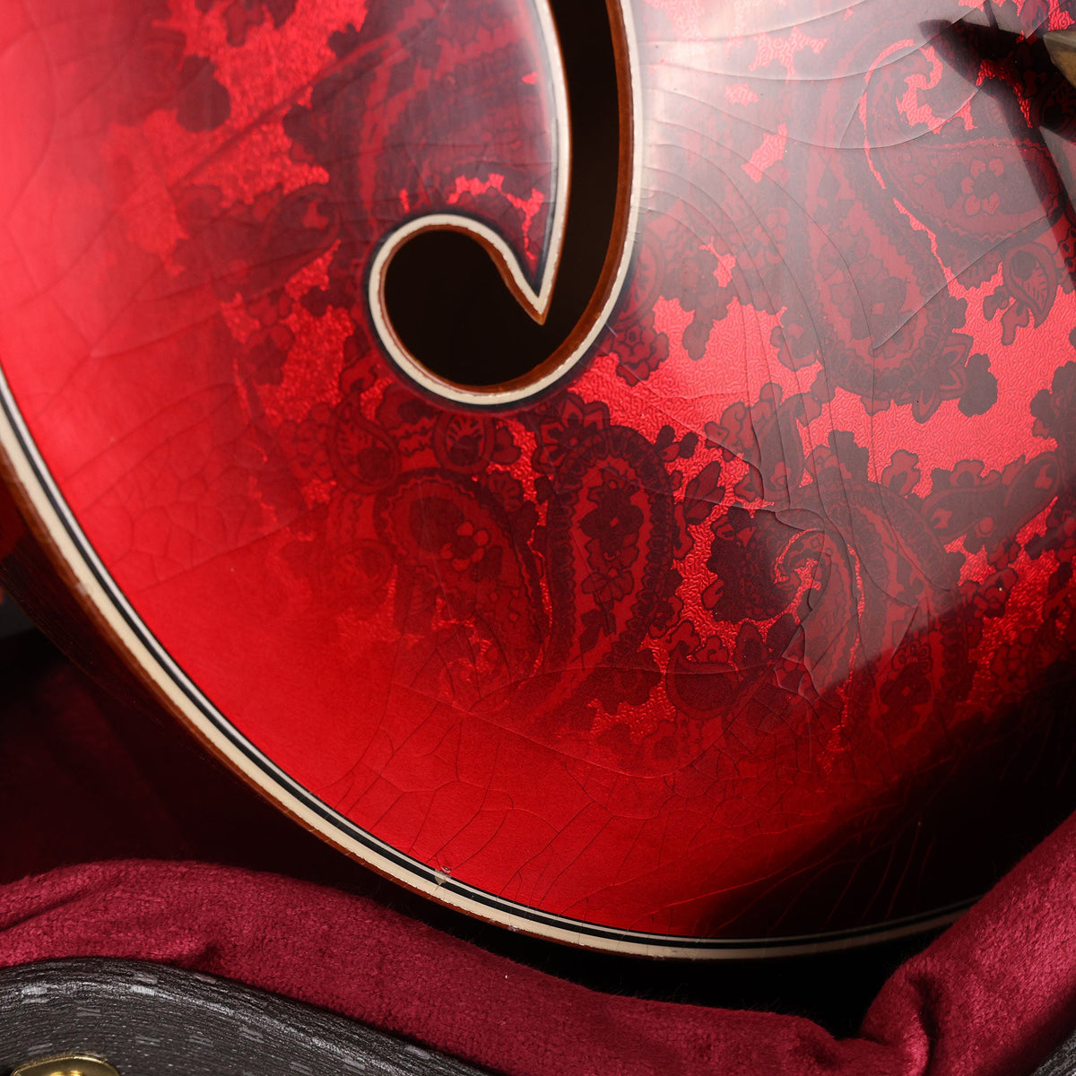 Gretsch Custom Shop G6136-55GE 1955 Falcon Masterbuilt Gonzalo Madrigal Candy Apple Red Paisley — 11