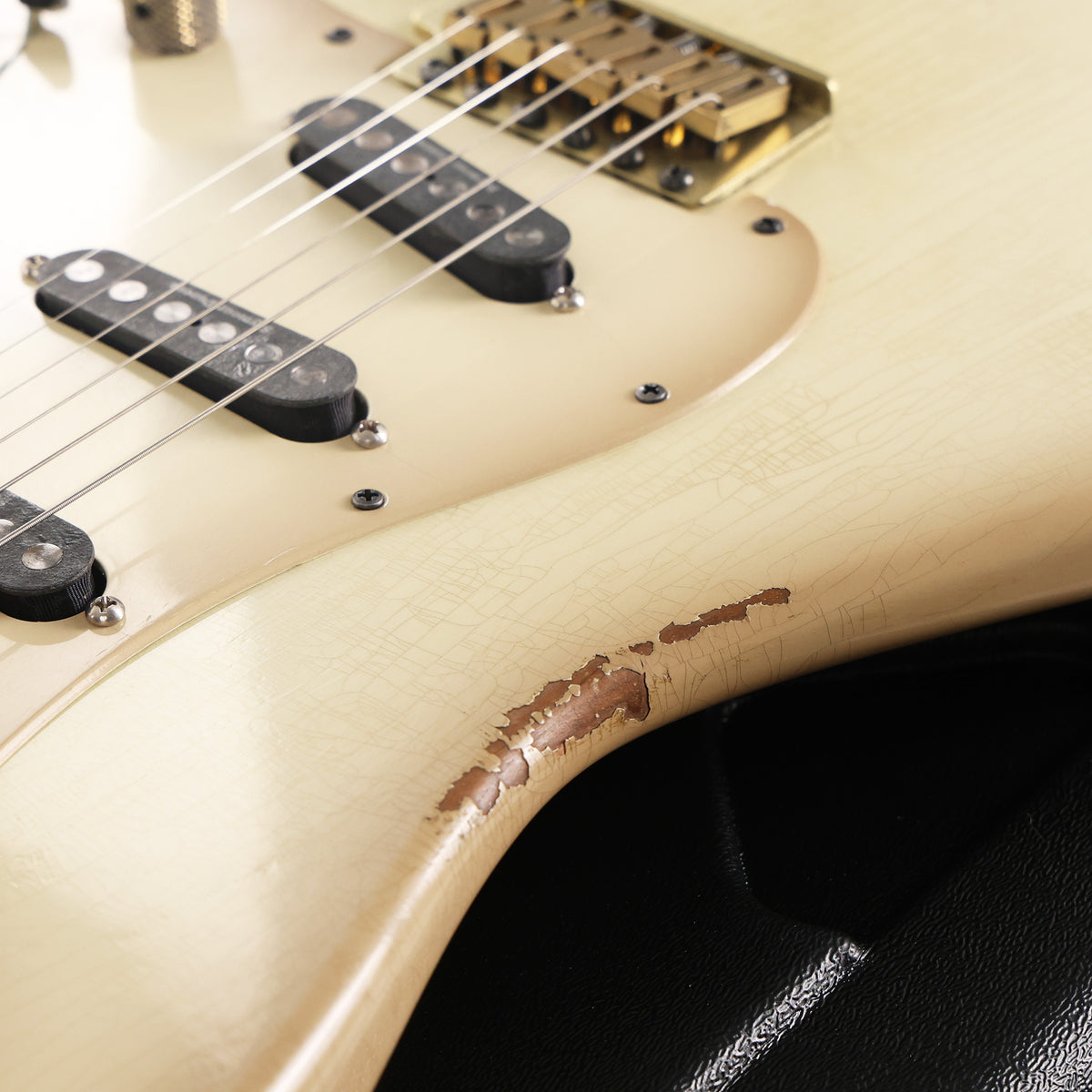 Charvel Custom Shop So-Cal 3SC Nitro Aged Relic Antigua — 9