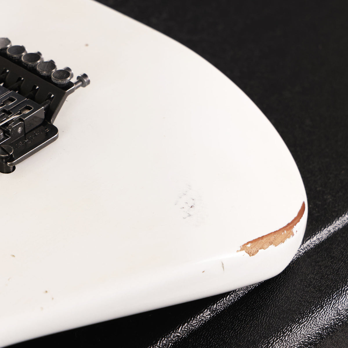 Charvel Custom Shop San Dimas Music Zoo Exclusive Painted Neck Snow White — 11