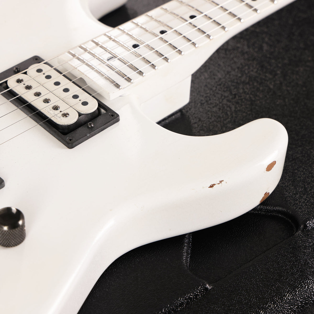 Charvel Custom Shop San Dimas Music Zoo Exclusive Painted Neck Snow White — 12