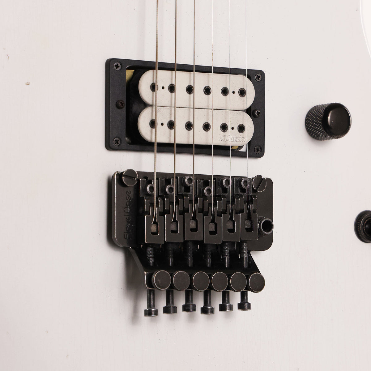 Charvel Custom Shop San Dimas Music Zoo Exclusive Painted Neck Snow White — 8