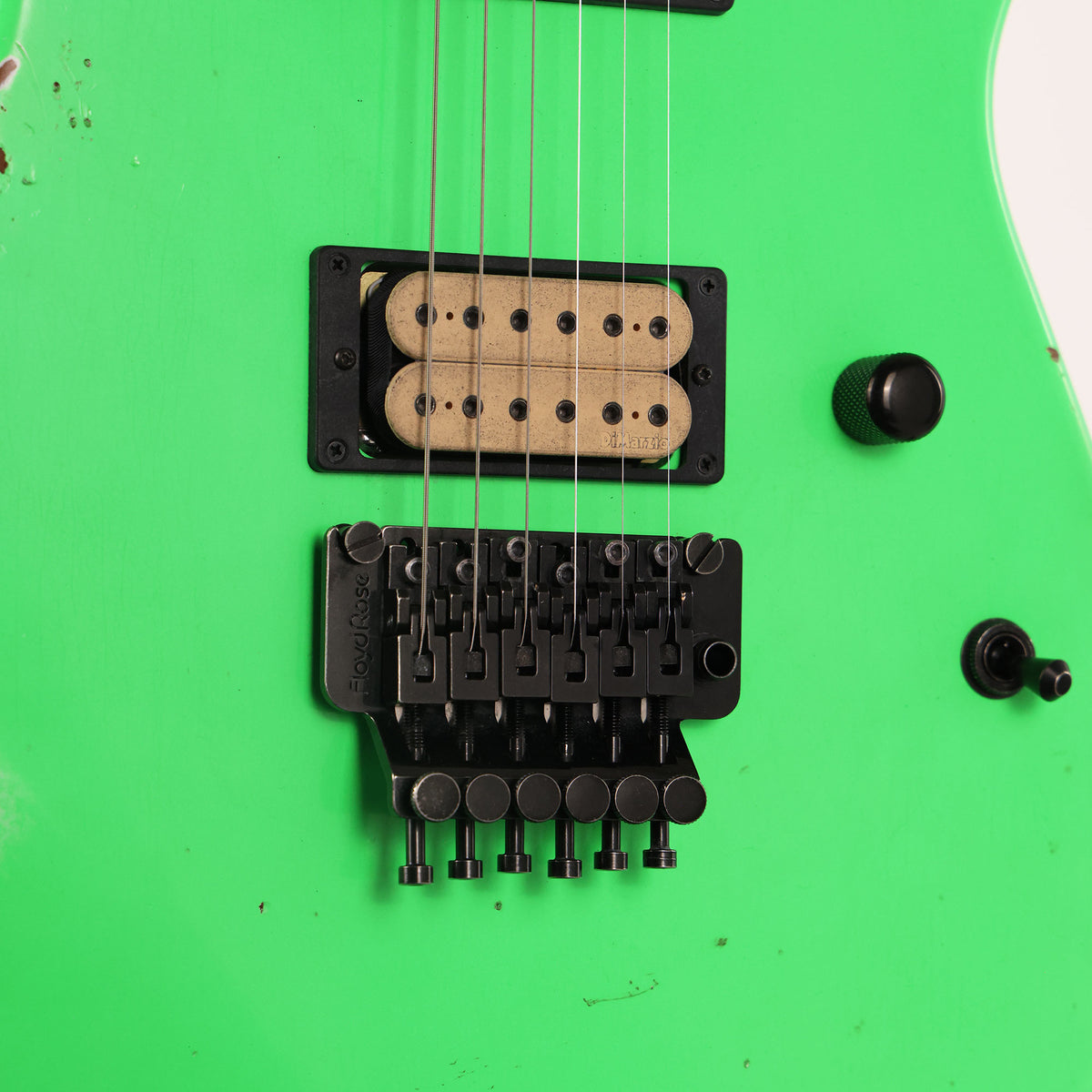 Charvel Custom Shop San Dimas Music Zoo Exclusive Painted Neck Neon Green — 8