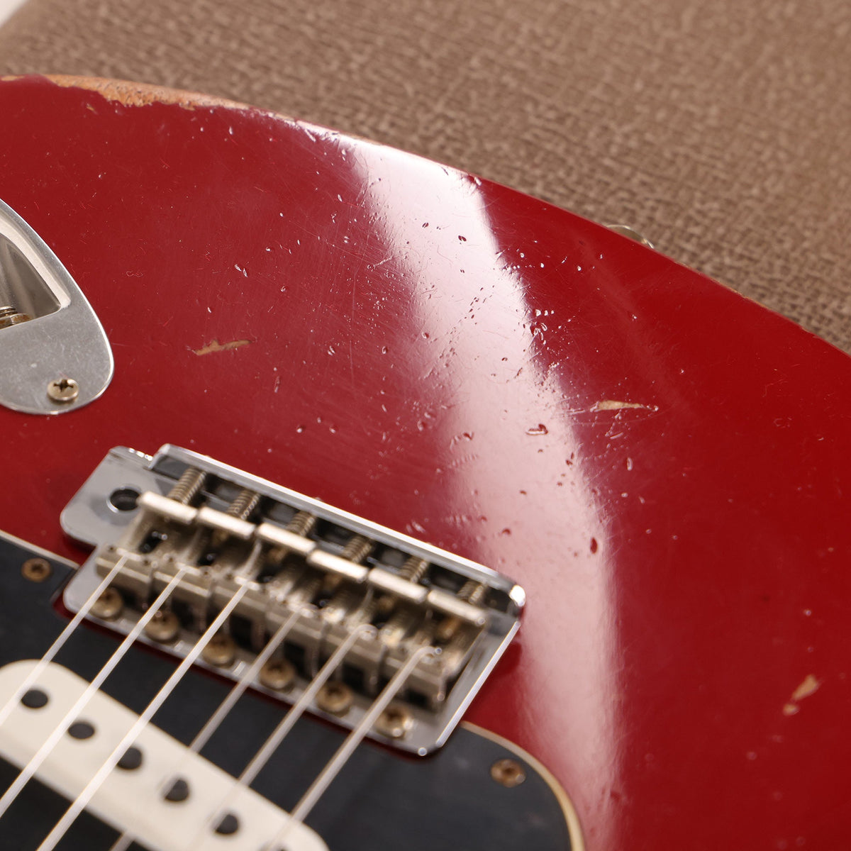 Fender Custom Shop '60s Mahogany Stratocaster Heavy Relic Dakota Red — 9