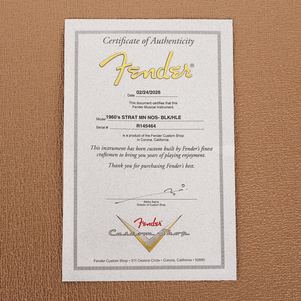 Fender Custom Shop 1960s Stratocaster Black and HLE Gold — 14