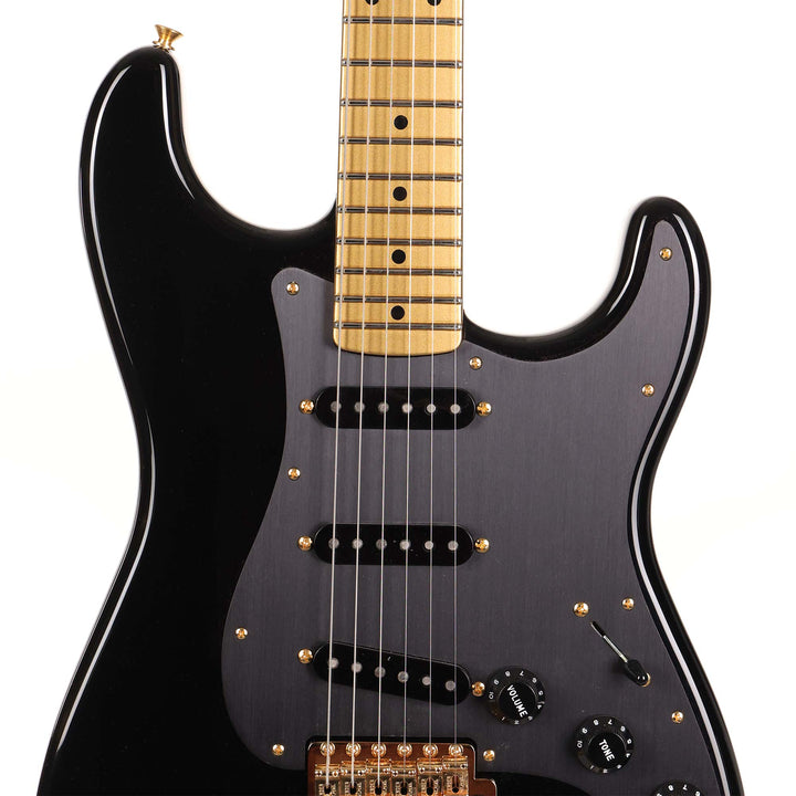 Fender Custom Shop 1960s Stratocaster Black and HLE Gold