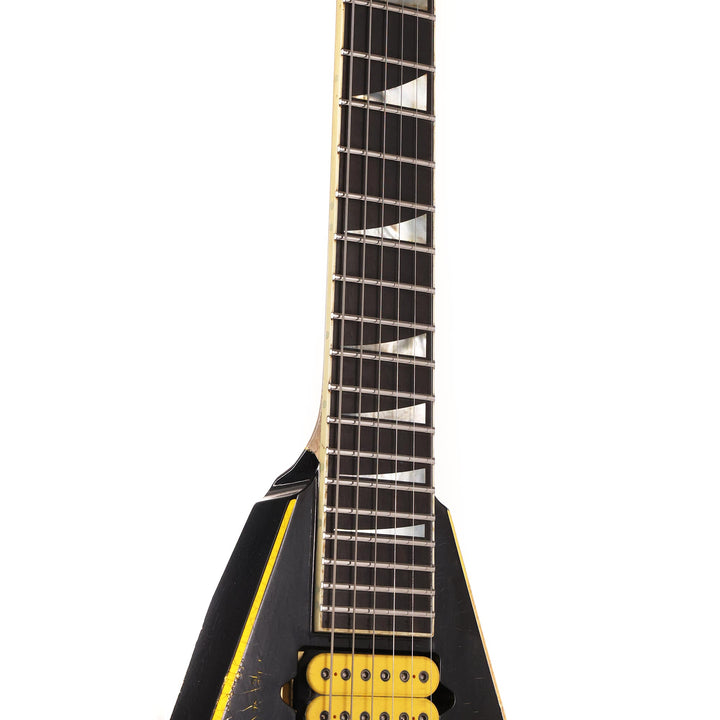 Jackson Custom Shop King V Nitro Relic Black w/ Graffiti Yellow Bevels