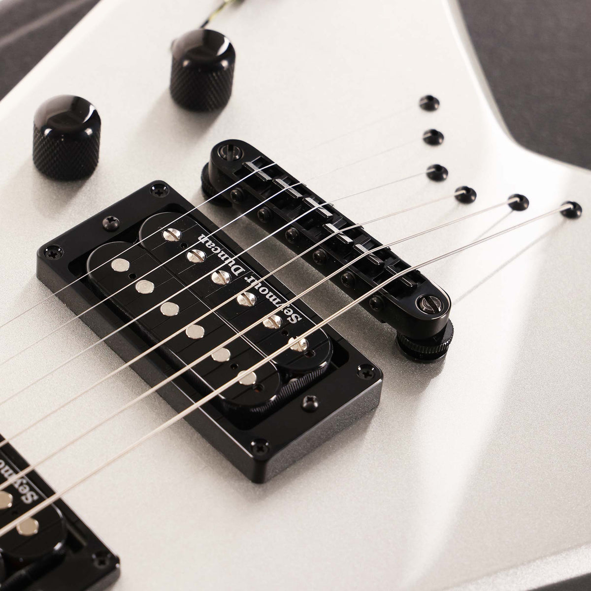 Jackson Custom Shop King V 2H Quicksilver — 6