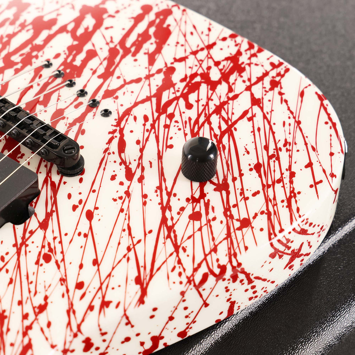 Jackson Custom Shop SL2H Soloist Bloodsplatter Left-Handed — 7