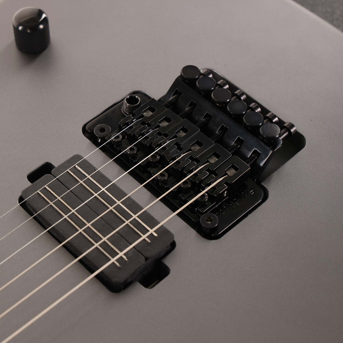 Charvel Custom Shop San Dimas 1H Satin Pewter — 6