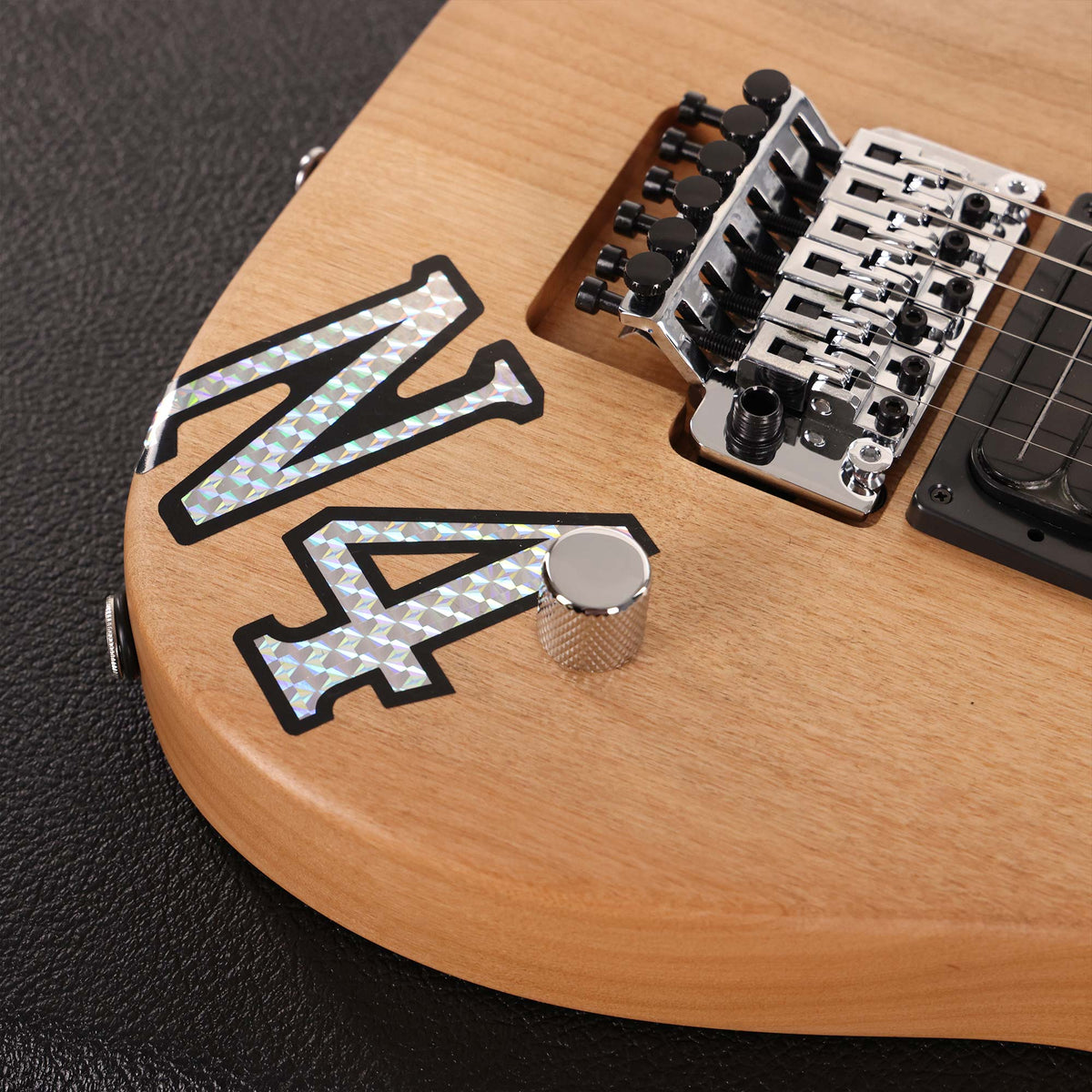 Washburn Nuno Bettencourt N4 Guitar Vintage Natural — 7