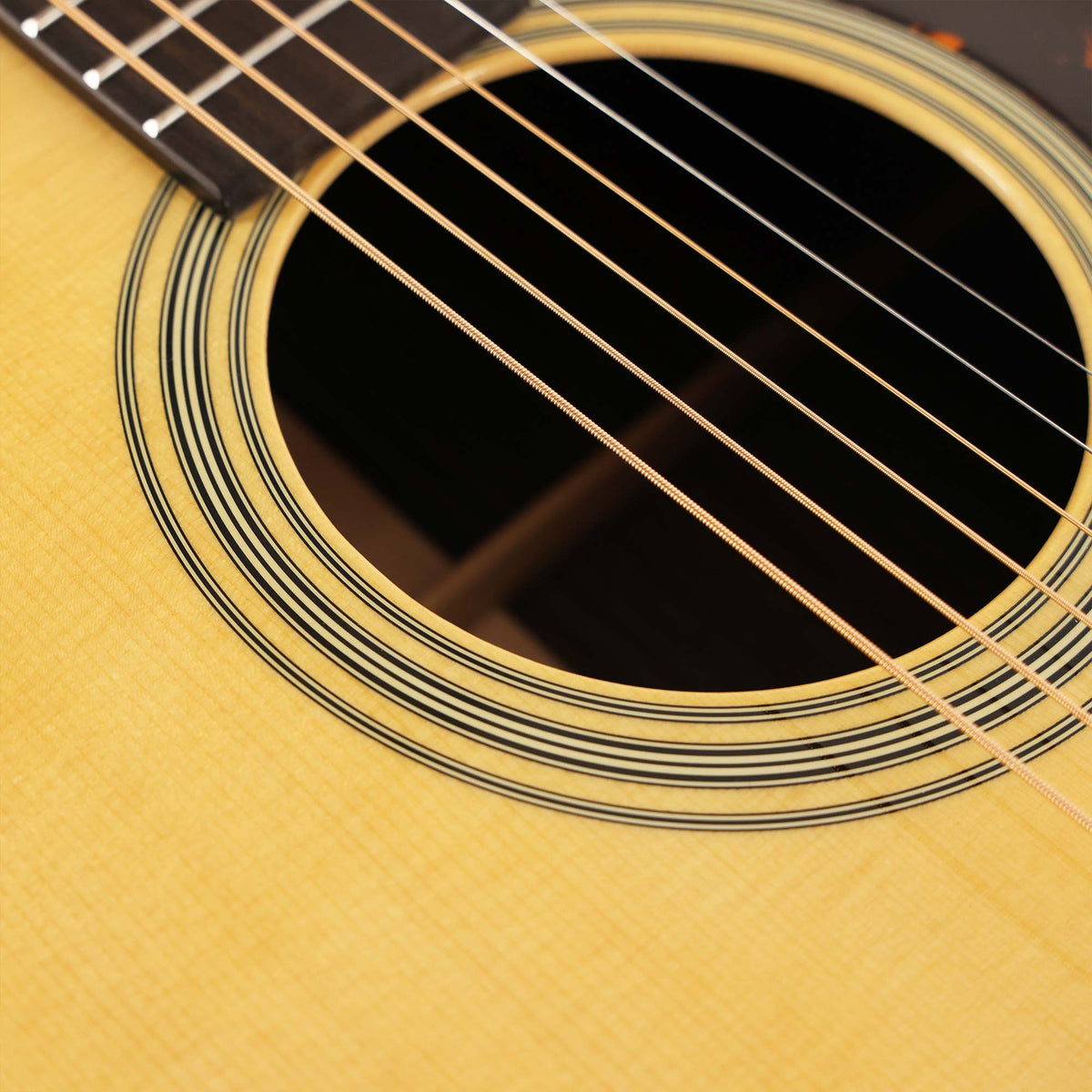 Martin Super HD-28 Dreadnought Acoustic Natural — 8