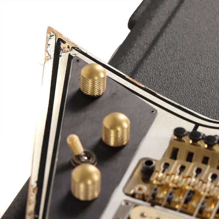 Jackson Custom Shop RR Rhoads Nitro Tour Relic White with Black Pinstripes