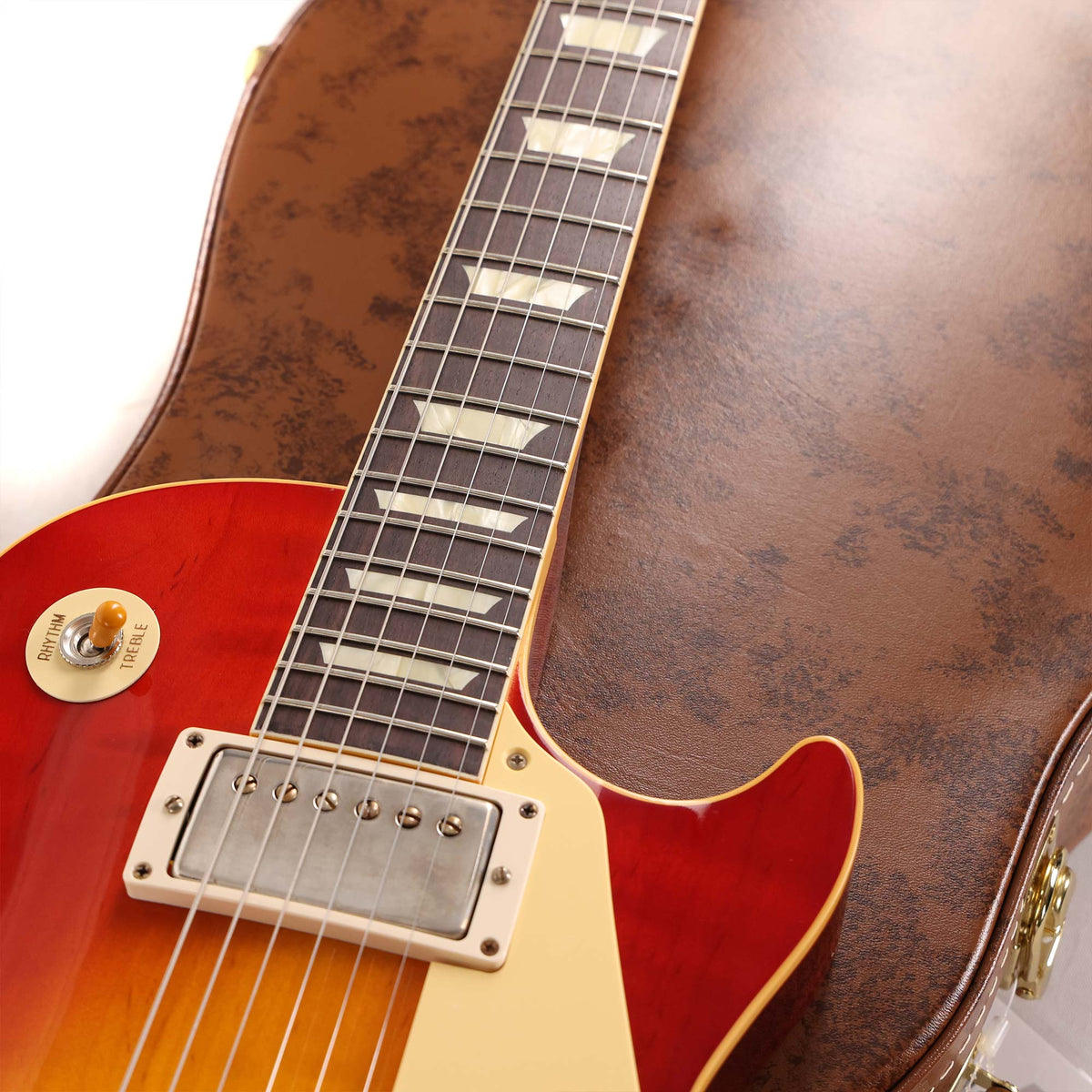 Gibson Custom Shop 1958 Les Paul Reissue Washed Cherry Sunburst VOS — 7