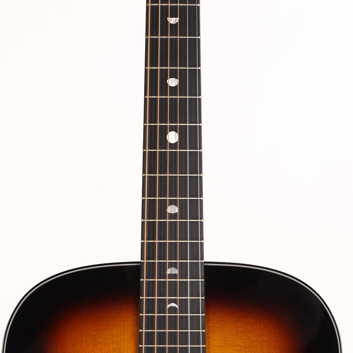 Martin D-18 Molly Tuttle Signature Acoustic Gloss Vintage Sunburst