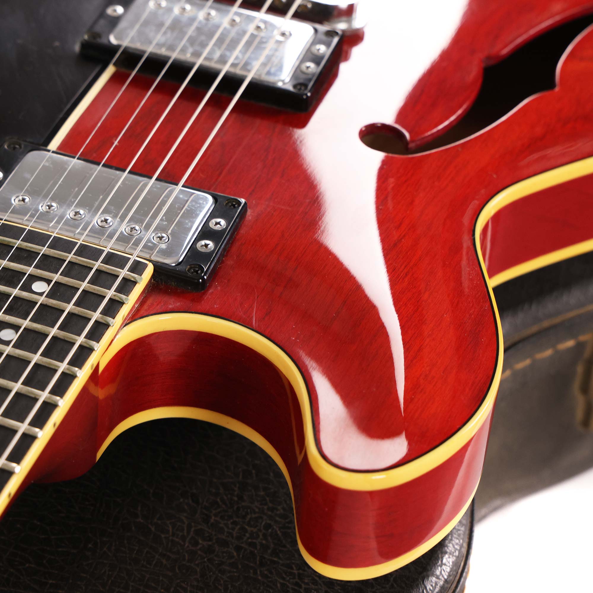 1978 Yamaha SA1000 Super Axe Cherry Red | The Music Zoo