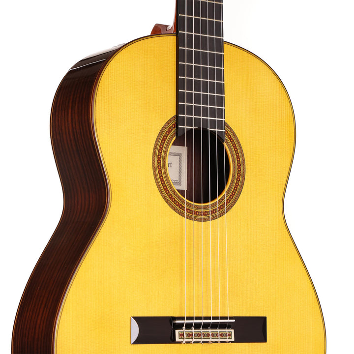 Yamaha GC32S Classical Natural